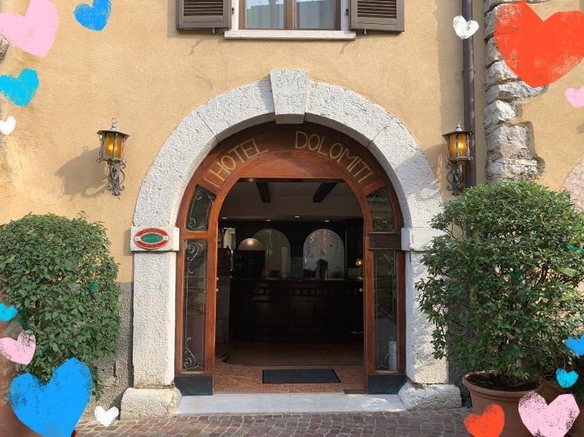Hotel Dolomiti Malcesine Exteriör bild